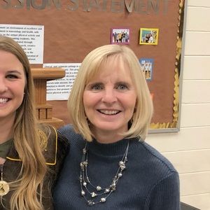 Meet your Posher, Cindy